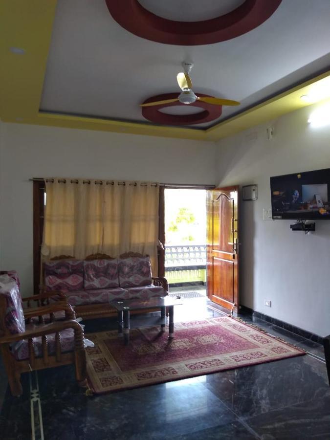 Yuga Guest House Кутталам Экстерьер фото