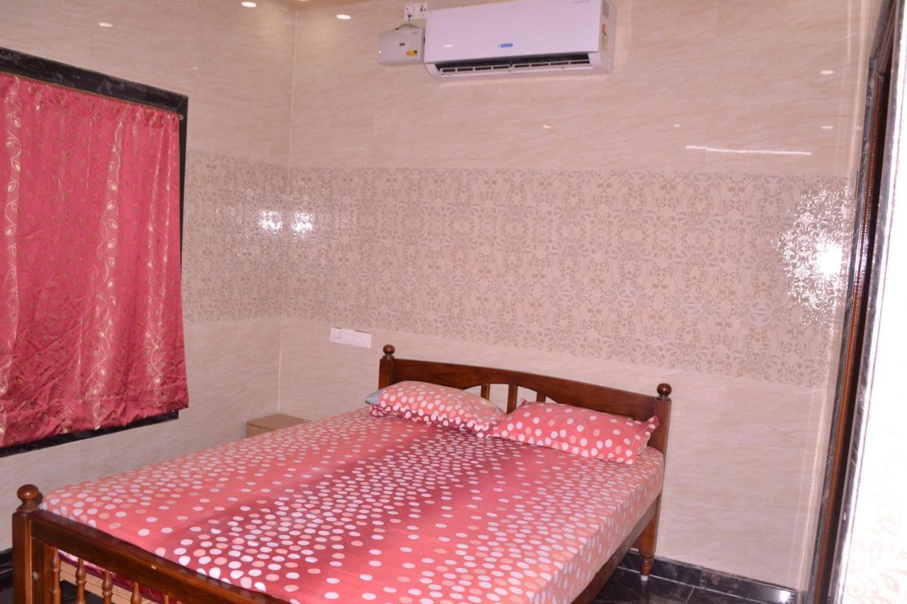 Yuga Guest House Кутталам Экстерьер фото