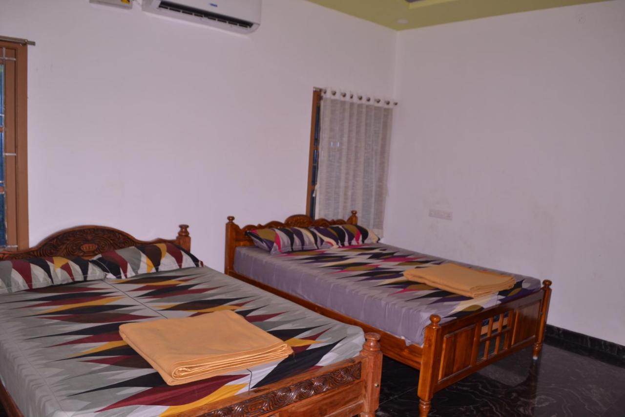 Yuga Guest House Кутталам Экстерьер фото
