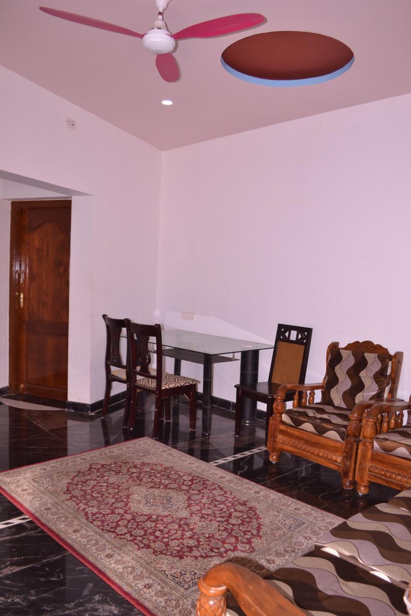 Yuga Guest House Кутталам Экстерьер фото